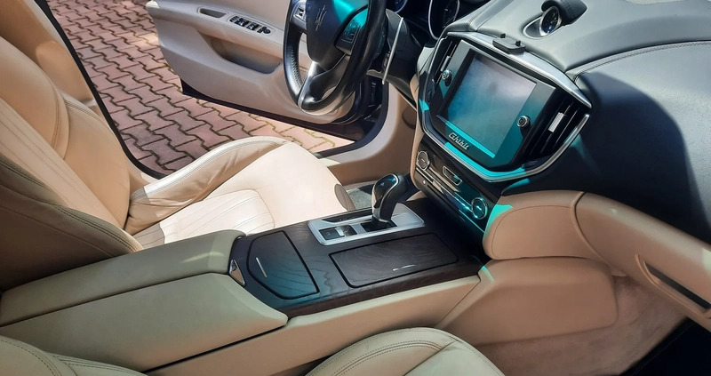 Maserati Ghibli cena 112000 przebieg: 153200, rok produkcji 2014 z Sulechów małe 29